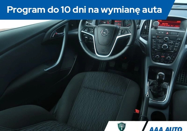 Opel Astra cena 32000 przebieg: 150061, rok produkcji 2013 z Jaworzyna Śląska małe 92